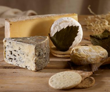 Classic Tasting Cheese Box