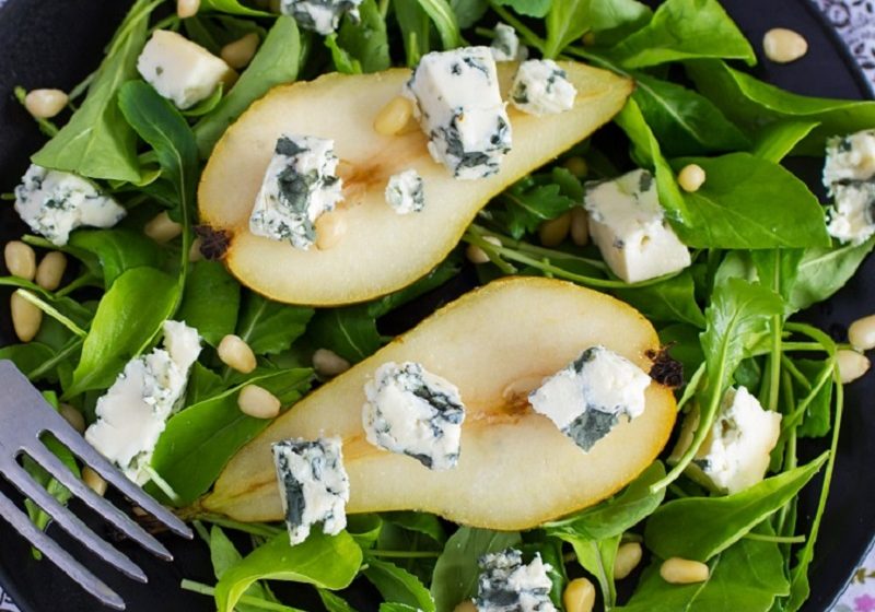 Pear and Blue Salad