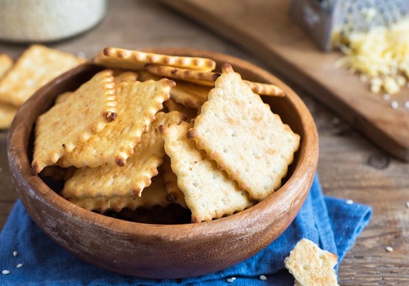 Cheddar Crackers