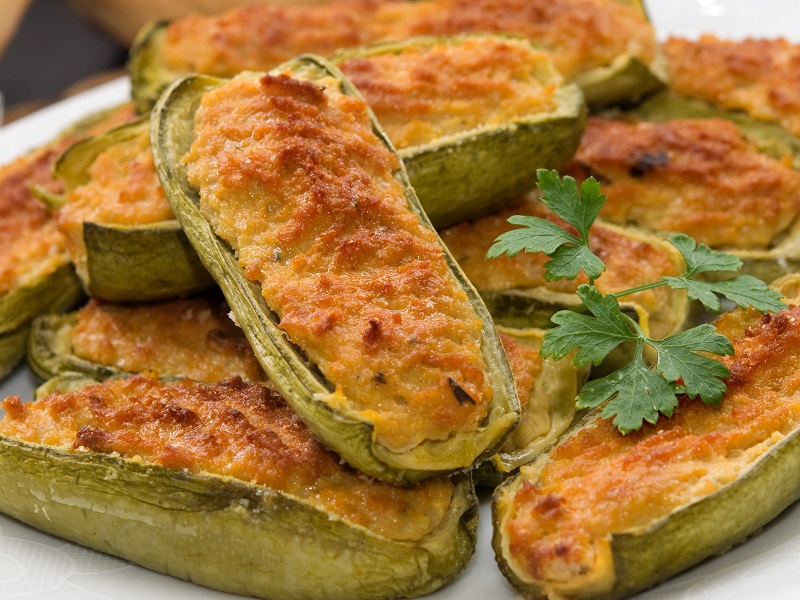 Baked Courgettes stuffed with ham and Pecorino Pong Cheese