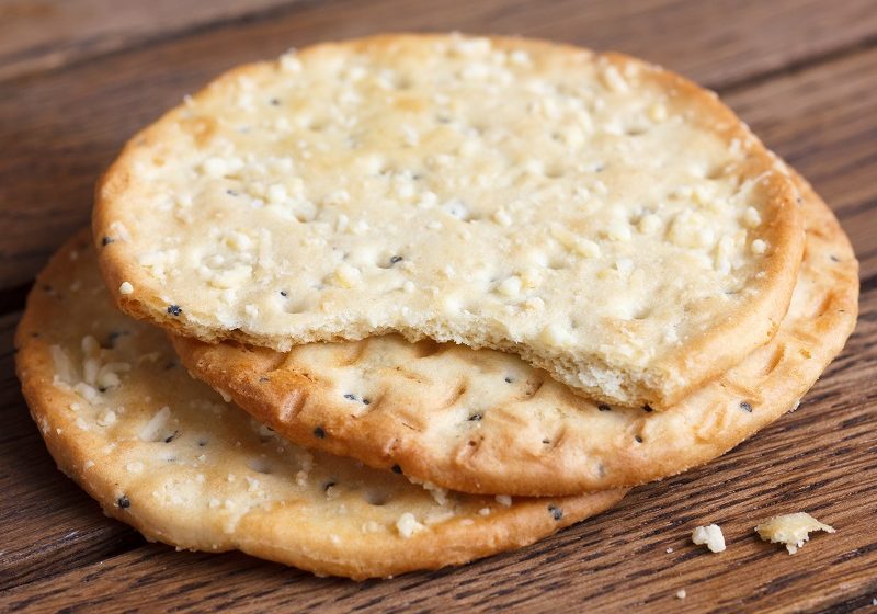Cheese crackers