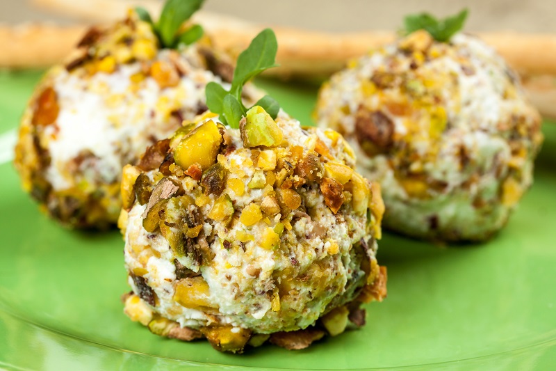 Pistachio Goats Cheese Balls