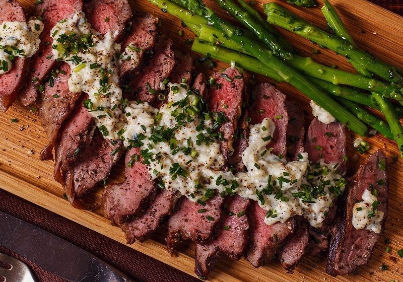 Steak with Perl Las blue cheese sauce