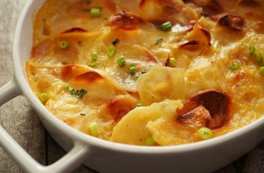 Cheddar Au Gratin