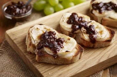 Goats’ Cheese Toasts