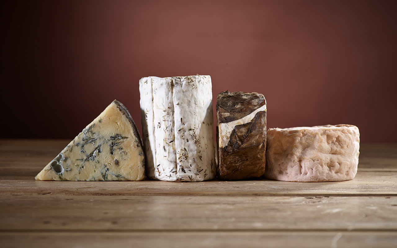 This new cheese box subscription delivers real French cheese to