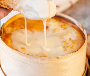 Vacherin Mont d'Or AOC Cheese