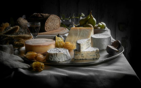 The Pong Cheese Extravaganza Box Pong Cheese Stinking Bishop French Cheese