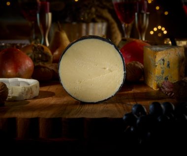 Pong Extraordinary Cheddar Cheese Christmas Cheese Gift Pong Cheese Christmas Cheeseboard Gift Ideas